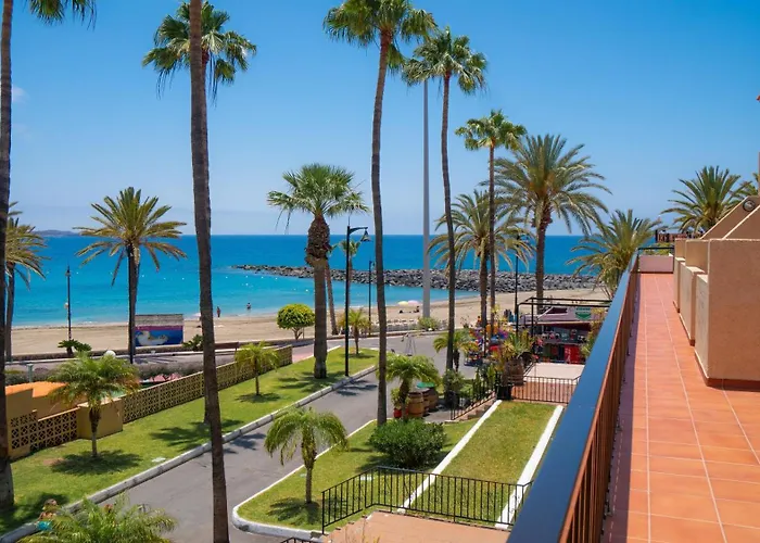 Coral Compostela * Πλάγια ντε λας Αμέρικας