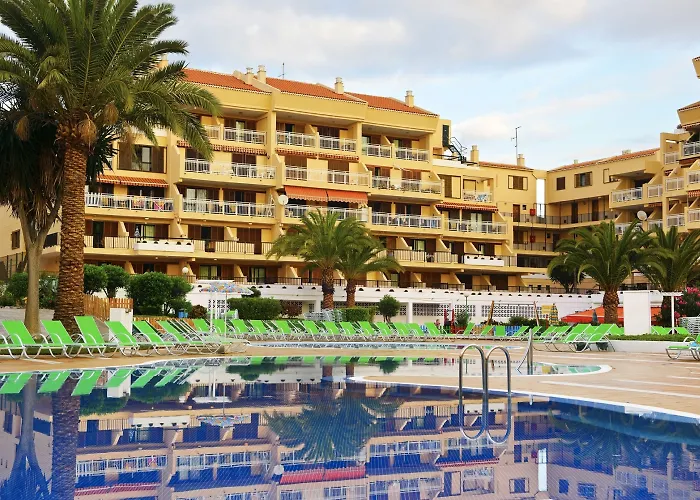 Coral Compostela * Πλάγια ντε λας Αμέρικας